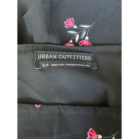 Urban Outfitters Black with Pink Floral Skirt, Womens Size S - Picture 3 of 4